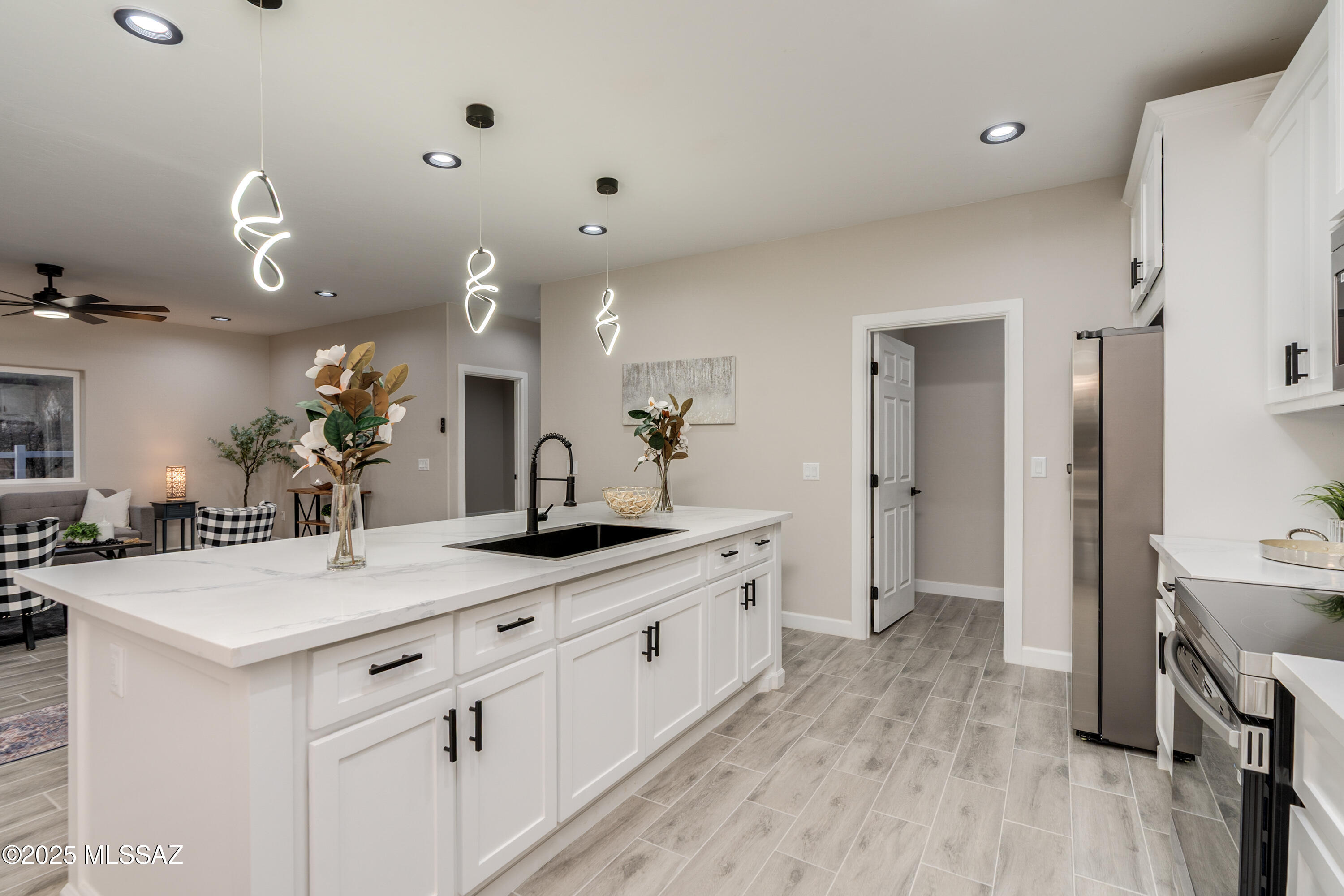 1831 Via Nevada Rio Rico, AZ 85648 - Photo 19 of 47