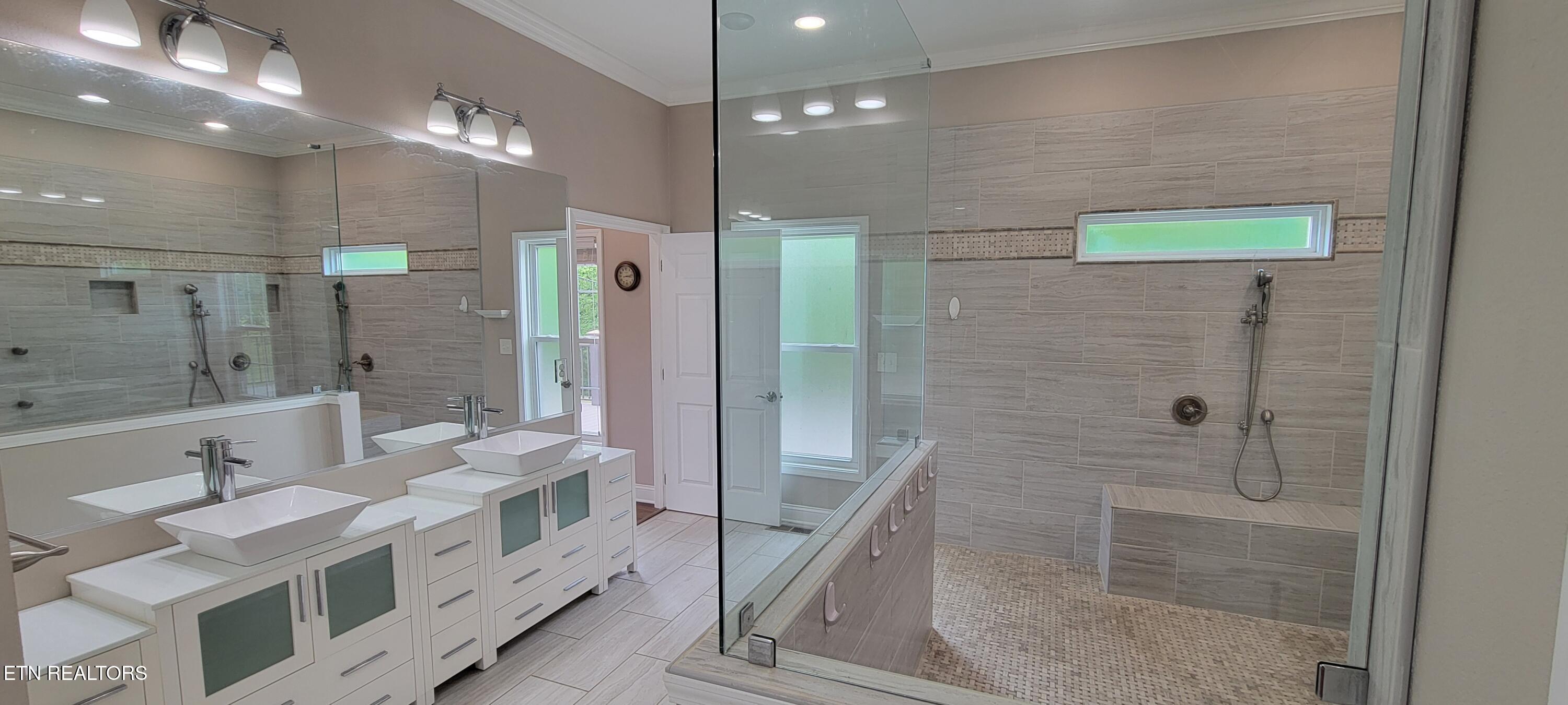 115 Jones Lane Clinton, TN 37716 - Photo 14 of 60 14