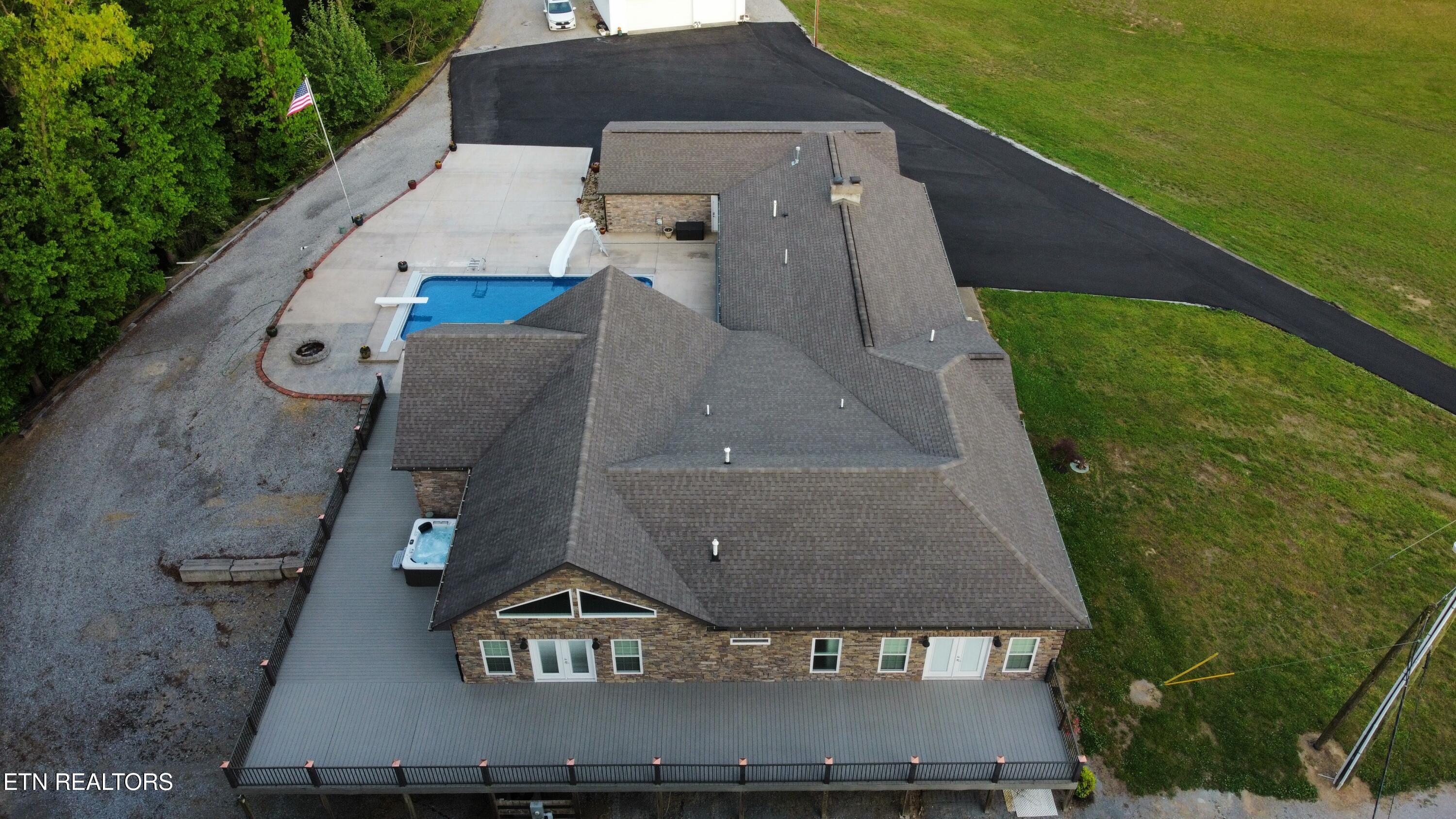 115 Jones Lane Clinton, TN 37716 - Photo 19 of 60 19