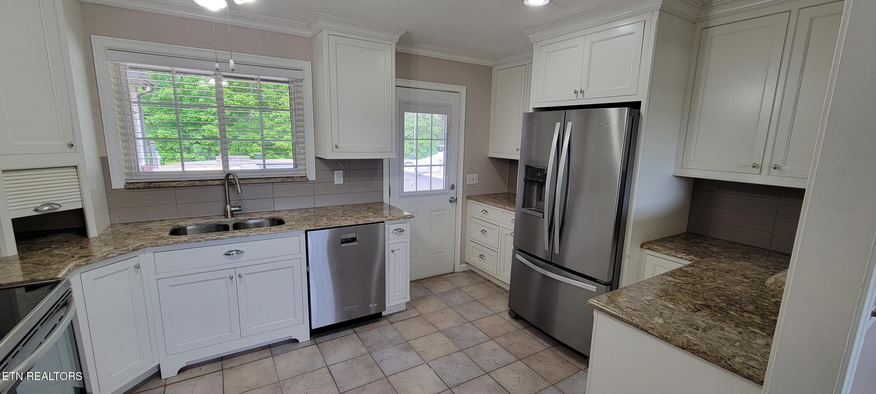 115 Jones Lane Clinton, TN 37716 - Photo 21 of 60 21