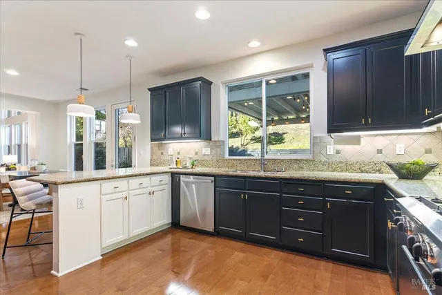 $1,425,000 | 710 Kearney Street, Benicia, CA 94510