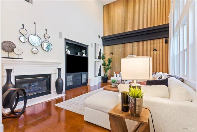 $1,425,000 | 710 Kearney Street, Benicia, CA 94510