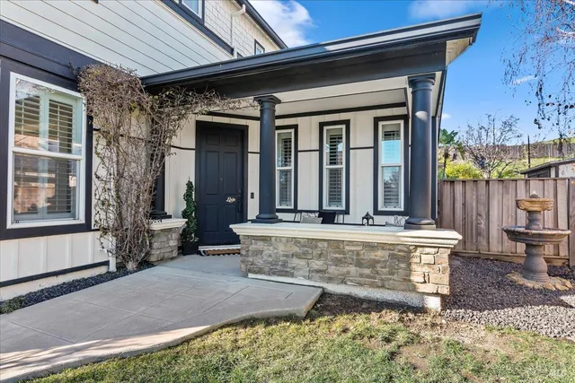 $1,425,000 | 710 Kearney Street, Benicia, CA 94510