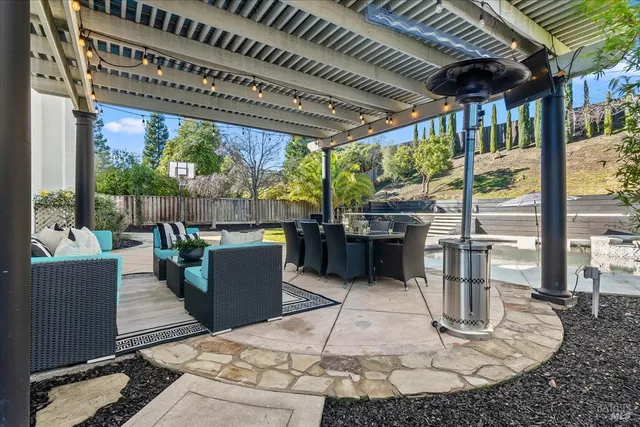 $1,425,000 | 710 Kearney Street, Benicia, CA 94510