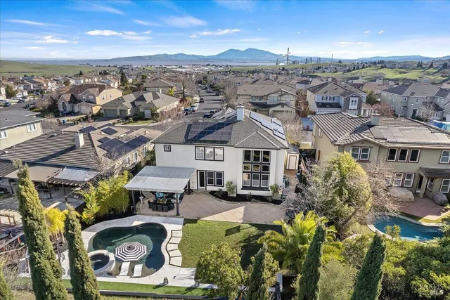 $1,425,000 | 710 Kearney Street, Benicia, CA 94510