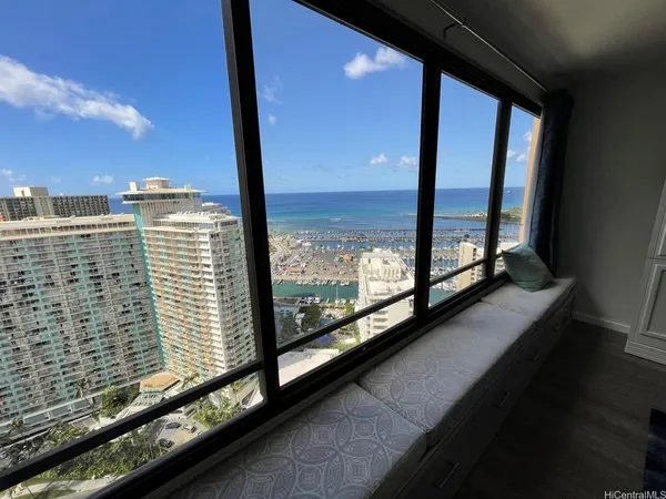$2,500 | 1778 Ala Moana Boulevard, Unit 3410, Honolulu, HI 96815