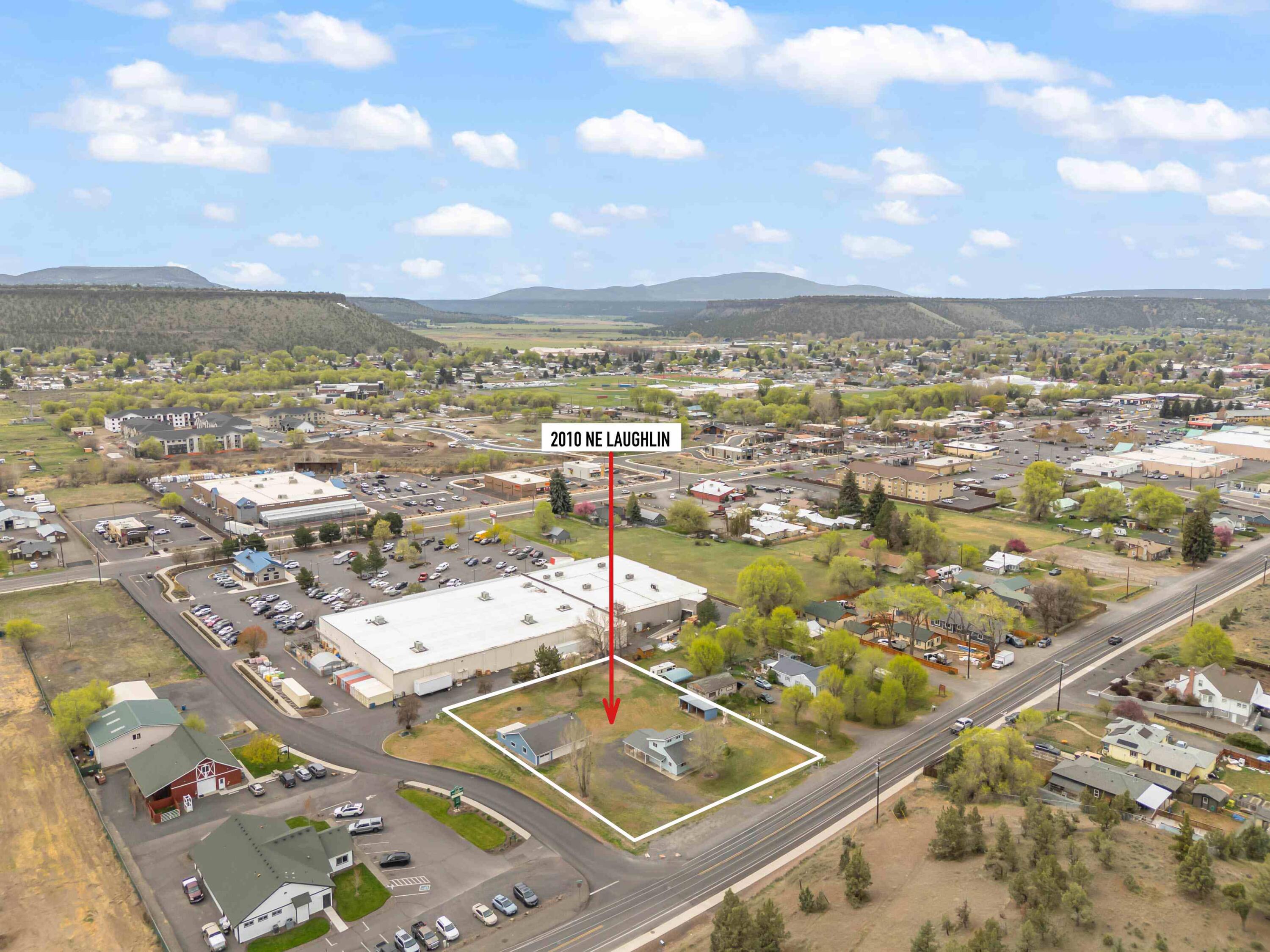 2010 Northeast Laughlin Road Prineville, OR 97754 - Photo 39 of 39 a view of a city with an ocean