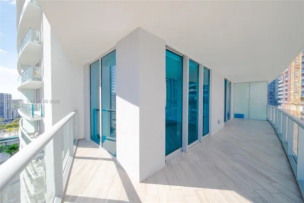 $4,500 | 1100 South Miami Avenue, Unit 1701, Miami, FL 33130
