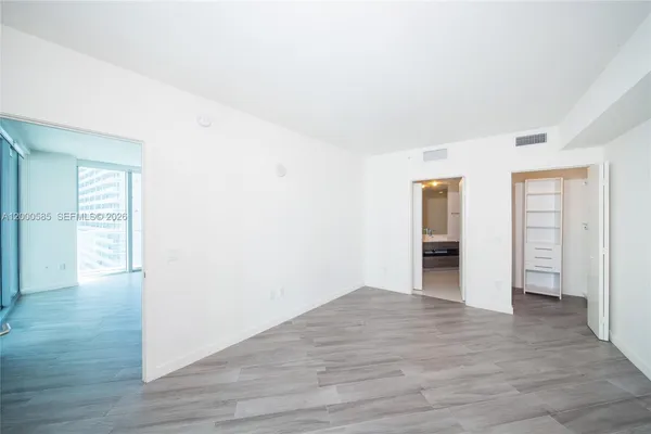$4,500 | 1100 South Miami Avenue, Unit 1701, Miami, FL 33130