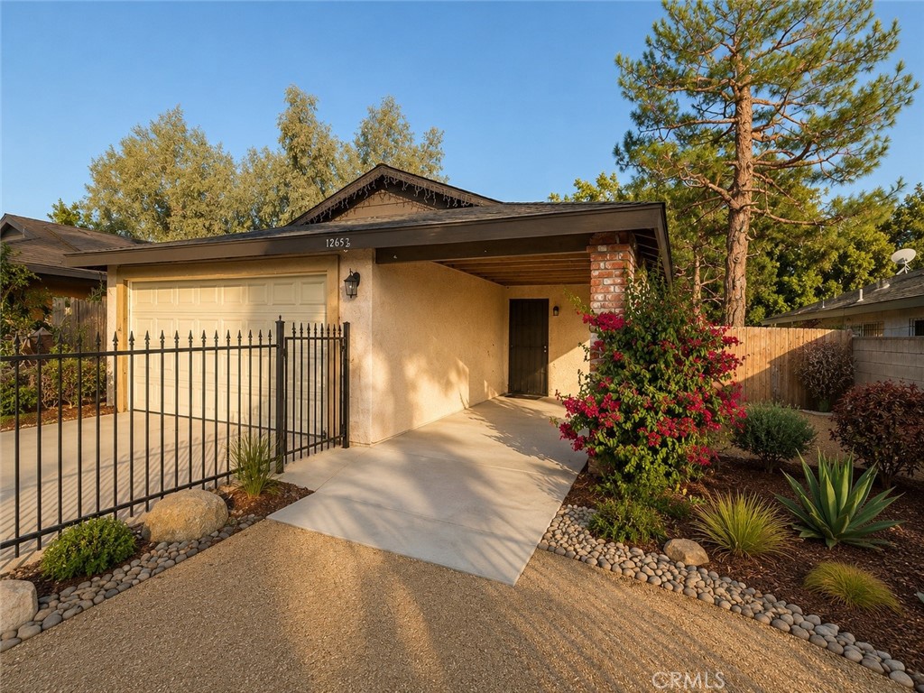 12652 Mercer Street Pacoima, CA 91331 - Photo 2 of 13