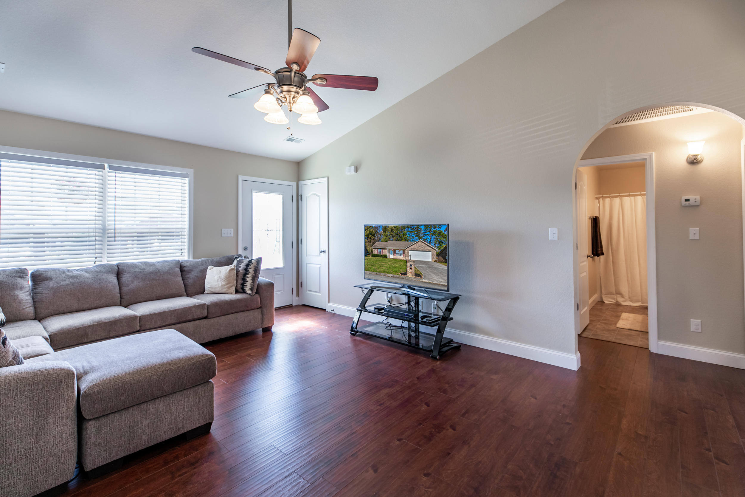 7656 Applecross Road Corryton, TN 37721 - Photo 2 of 20 7656 Applecross Rd-5