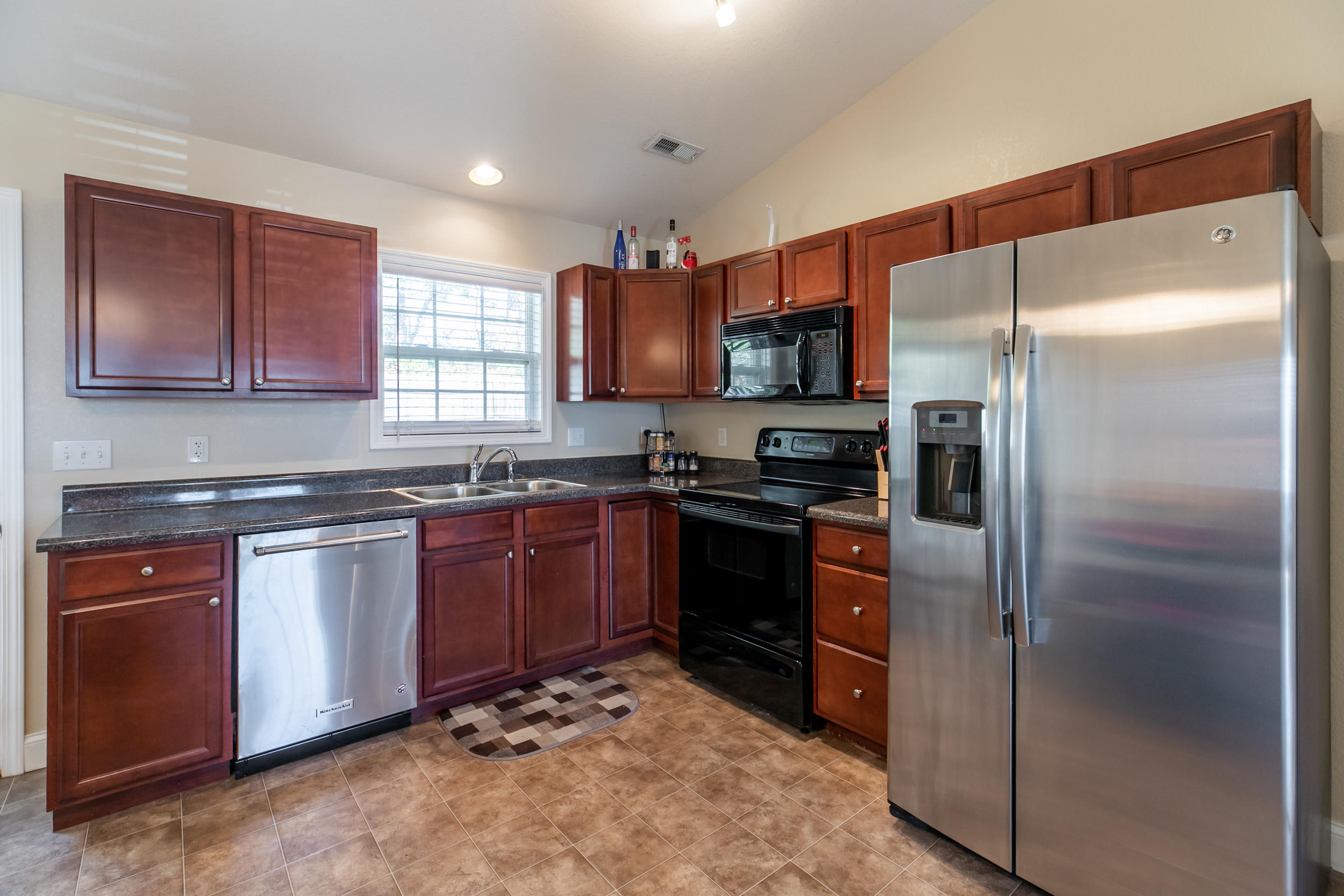 7656 Applecross Road Corryton, TN 37721 - Photo 7 of 20 7656 Applecross Rd-11