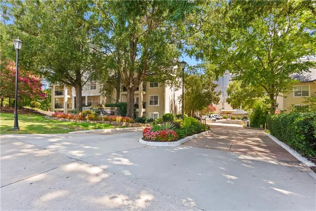 $268,500 | 3655 Habersham Road Northeast, Unit A108, Atlanta, GA 30305