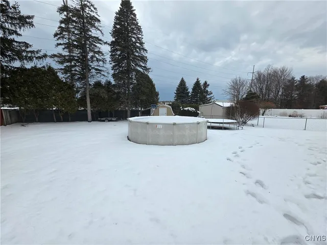 $275,000 | 515 Locust Drive, Utica, NY 13502