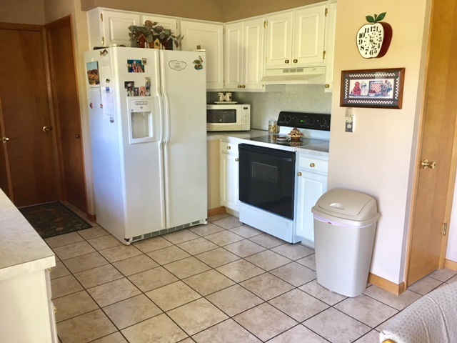 21720 State Line Road Bristol, IN 46507 - Photo 14 of 17