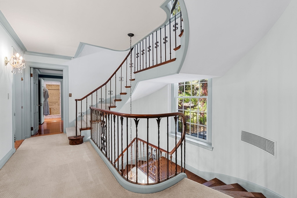 204 Ridge Street Millis, MA 02054 - Photo 19 of 37