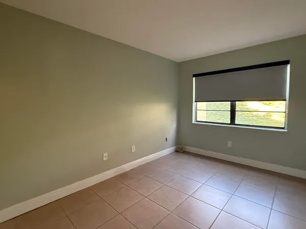 $1,400 | 2050 Oleander Boulevard, Unit 7106, Fort Pierce, FL 34950
