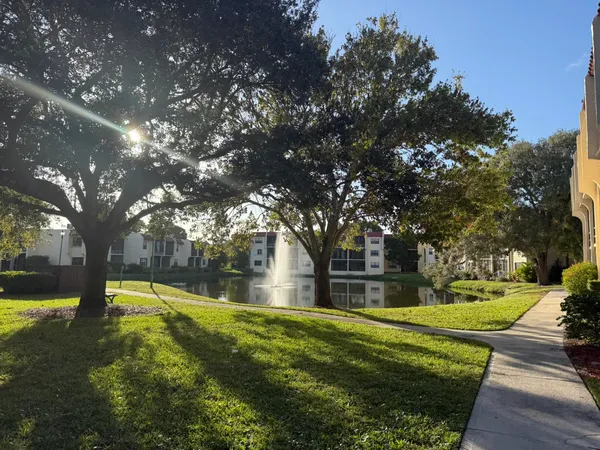 $1,400 | 2050 Oleander Boulevard, Unit 7106, Fort Pierce, FL 34950