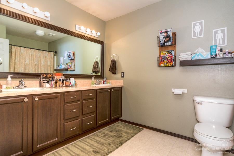 62641 Hawkview Road Bend, OR 97701 - Photo 13 of 18 Additional Photo