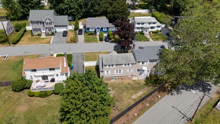 2 Frances Road Burlington, MA 01803 - Photo 5 of 41