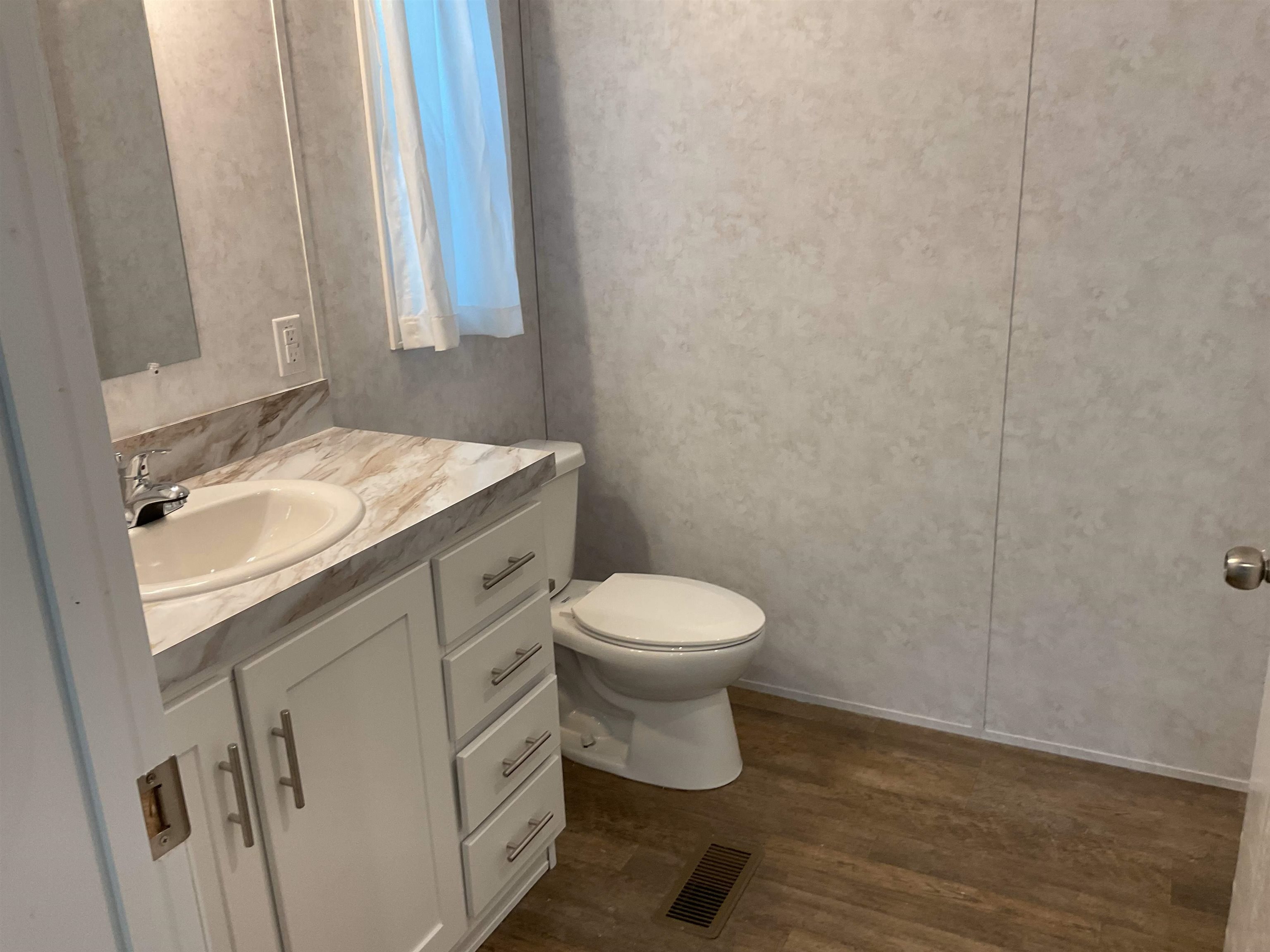 10 Granite Lane Wolfeboro, NH 03894 - Photo 12 of 30