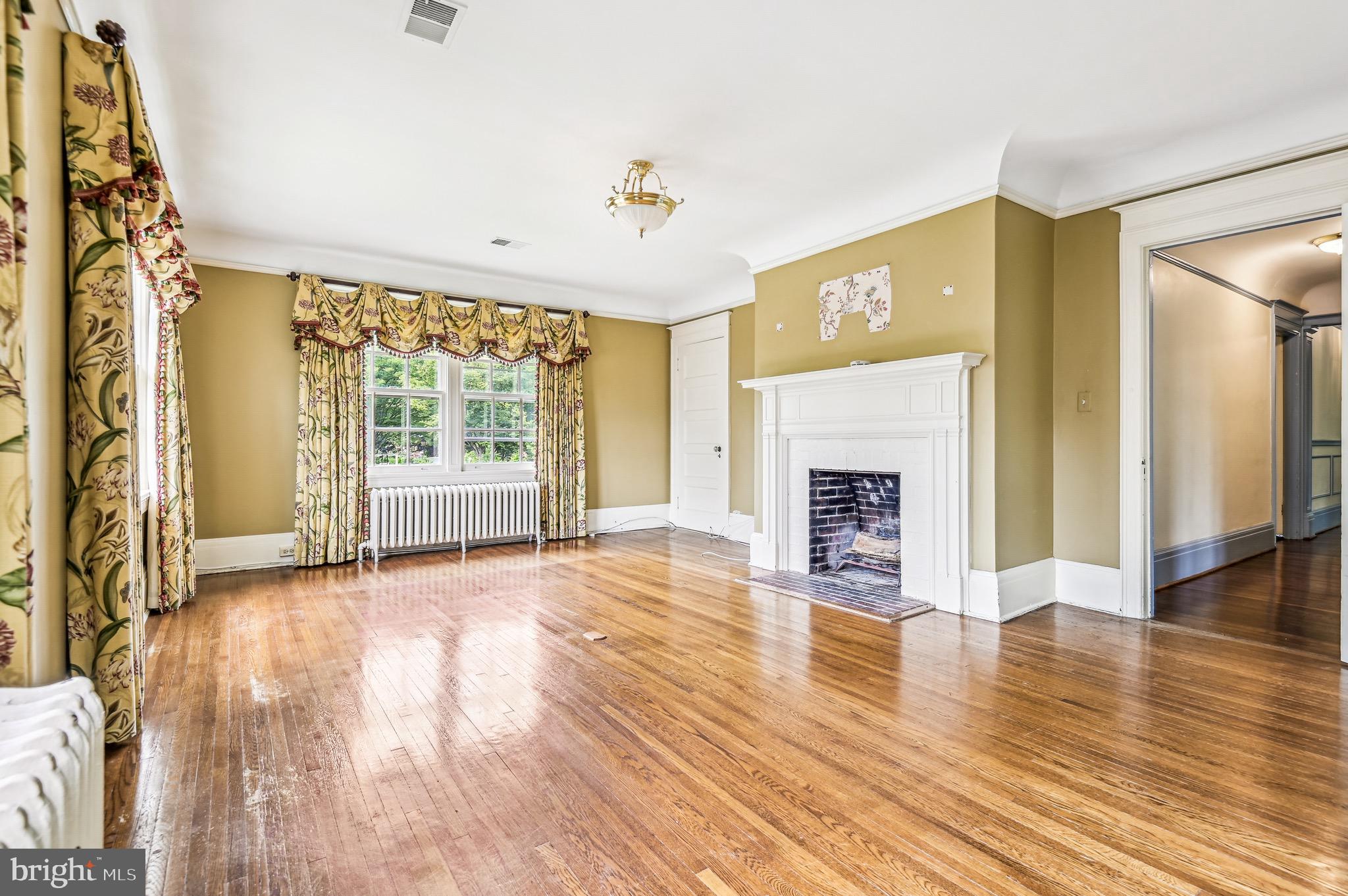 3923 Juniper Road Baltimore, MD 21218 - Photo 26 of 50 Primary bedroom