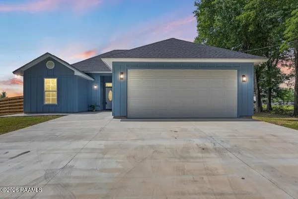 $330,000 | 230 Meche, Arnaudville, LA 70512