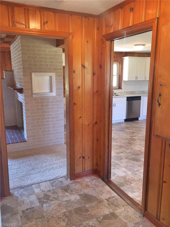 4327 Burch Bridge Road Burlington, NC 27217 - Photo 5 of 17 Hall for Kitchen & Living Room