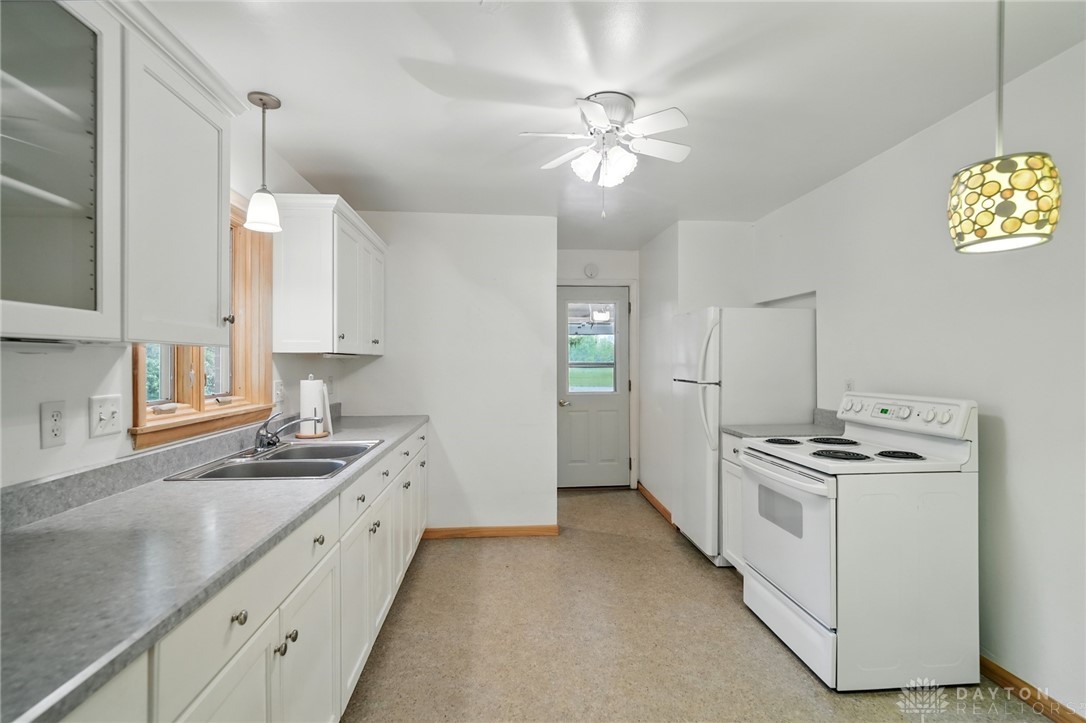 141 West Rahn Road Dayton, OH 45429 - Photo 12 of 35 Gallery Image 12