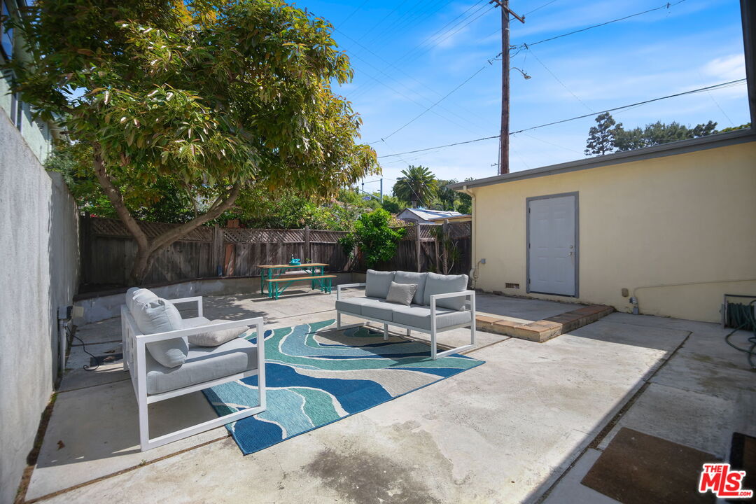 1507 Flagler Lane Redondo Beach, CA 90278 - Photo 18 of 20