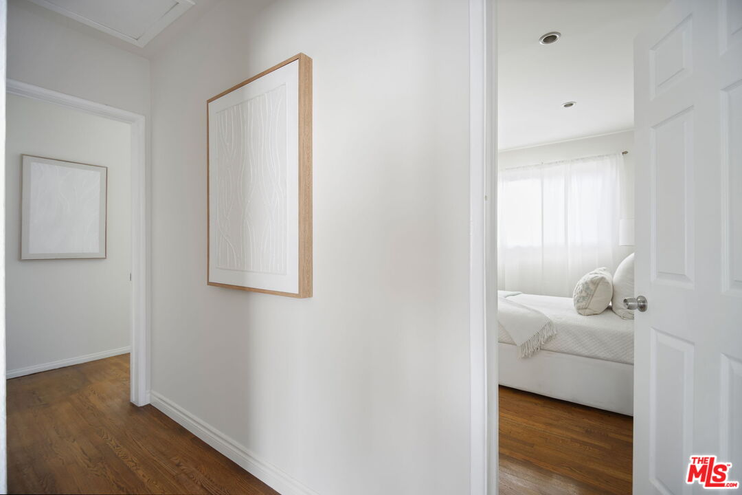 1507 Flagler Lane Redondo Beach, CA 90278 - Photo 8 of 20