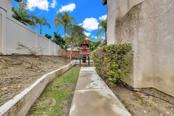 $1,760,000 | 11674 Scripps Creek Drive, San Diego, CA 92131