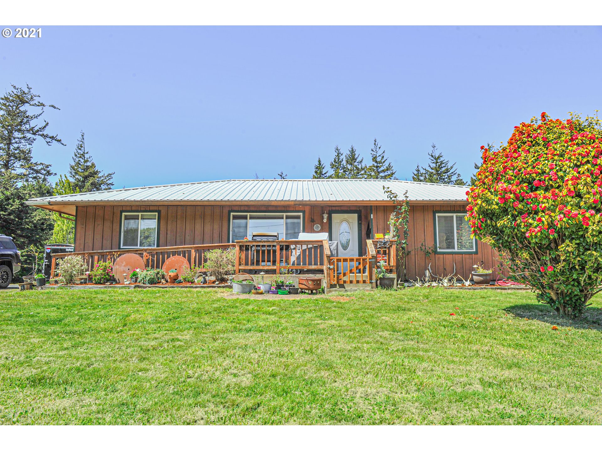 64652 Cammann Road Coos Bay, OR 97420 - Photo 1 of 27 Gallery Image 1