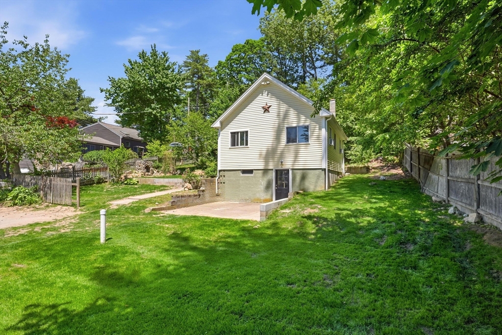 10 Fir Road Pembroke, MA 02359 - Photo 38 of 38