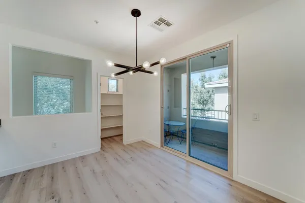 $2,325 | 5550 North 16th Street, Unit 152, Phoenix, AZ 85016