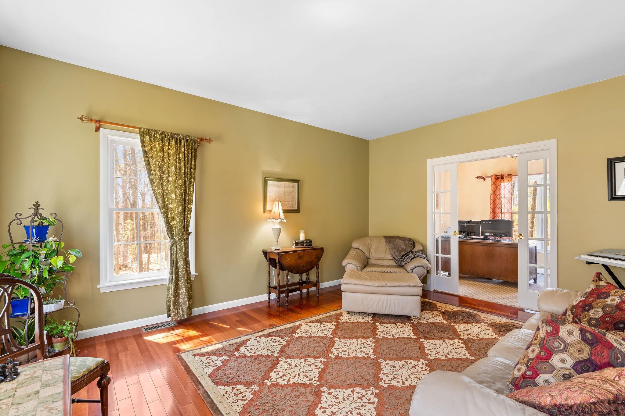9 Captain Seaver Road Brookline, NH 03033 - Photo 11 of 45