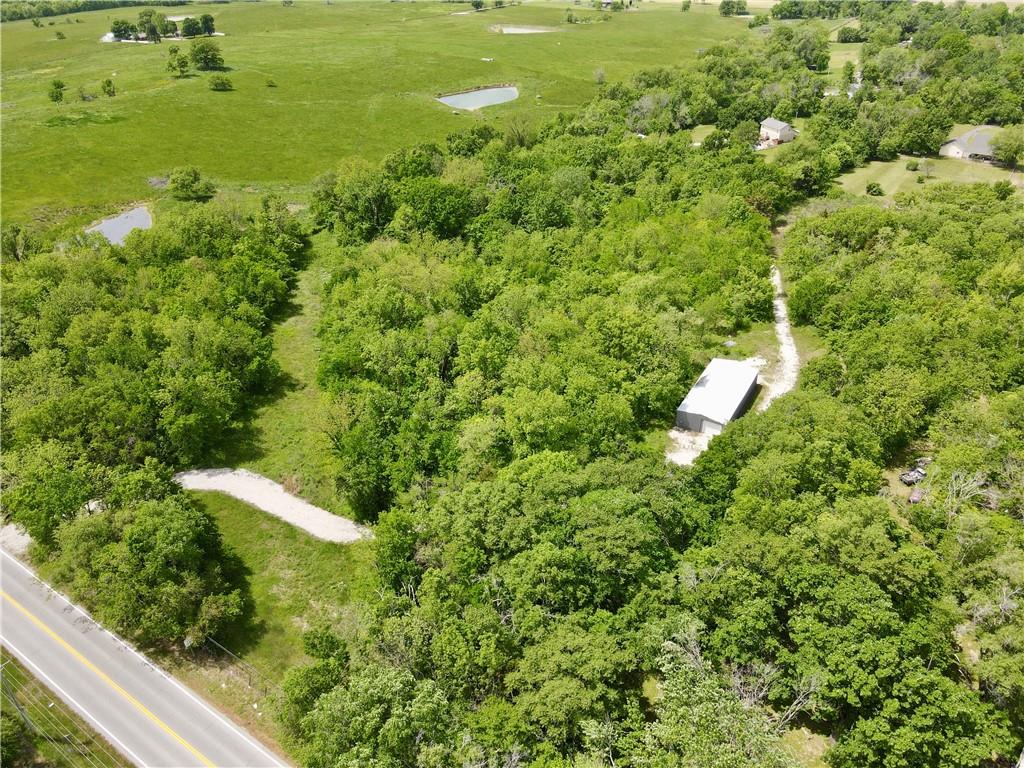 814 North Buckner Tarsney Road Buckner, MO 64016 - Photo 9 of 11