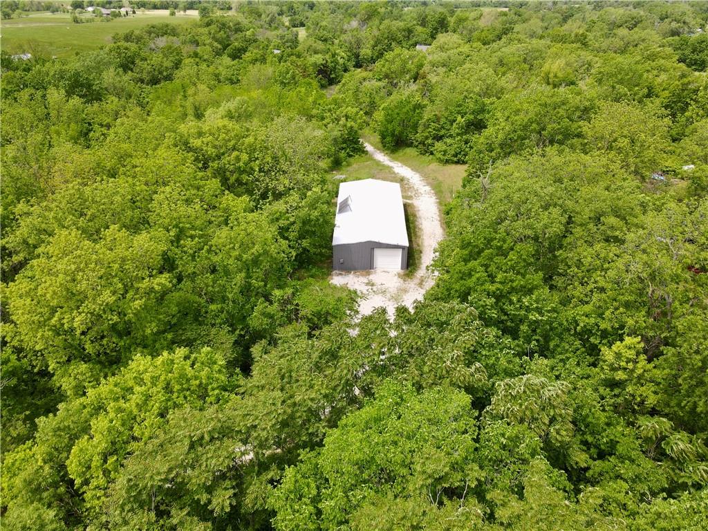 814 North Buckner Tarsney Road Buckner, MO 64016 - Photo 10 of 11
