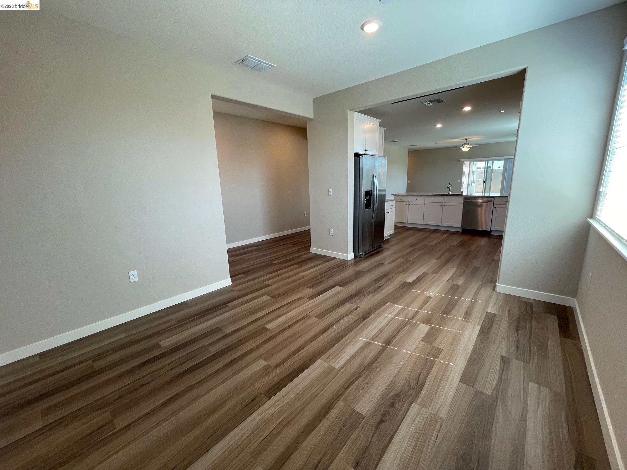 4395 Canada Way Rio Vista, CA 94571 - Photo 11 of 37