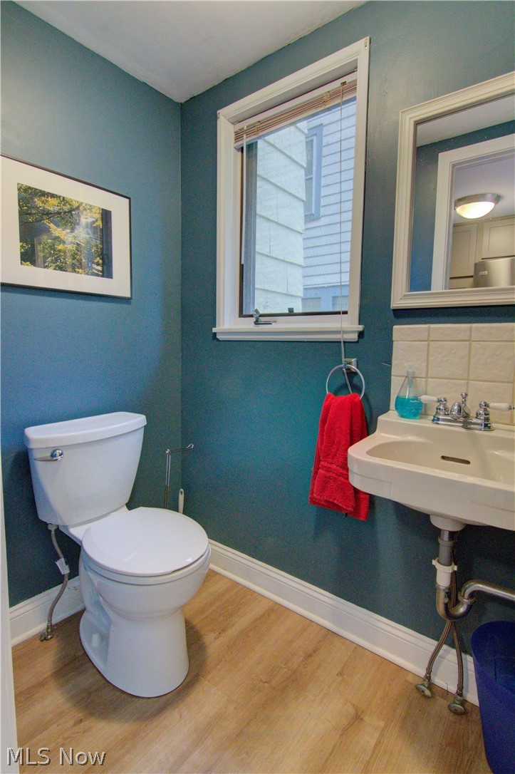1687 Crest Road Cleveland Heights, OH 44121 - Photo 19 of 35