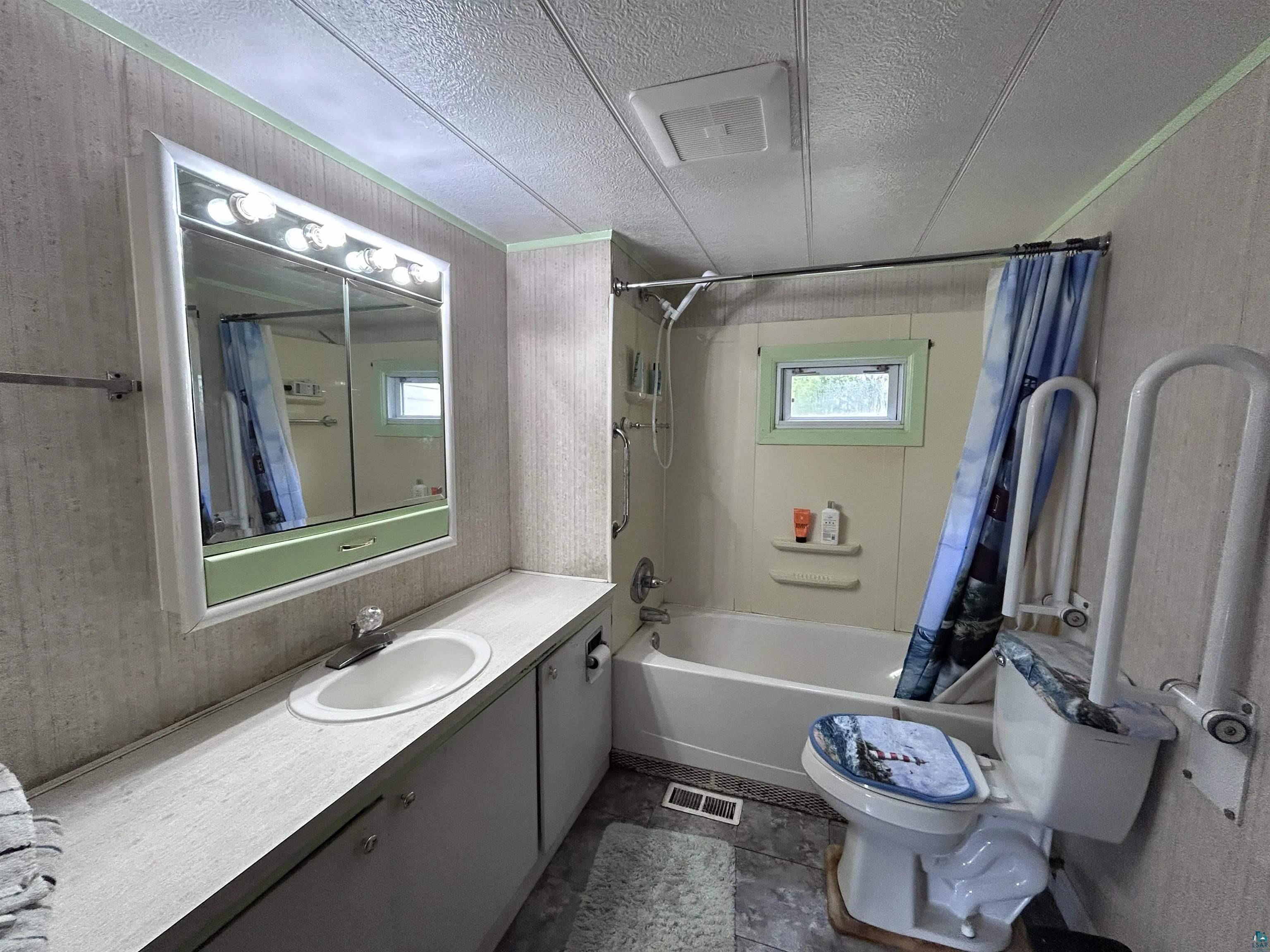 9421 Iron Junction Road Iron, MN 55751 - Photo 14 of 25 Gallery Image 14