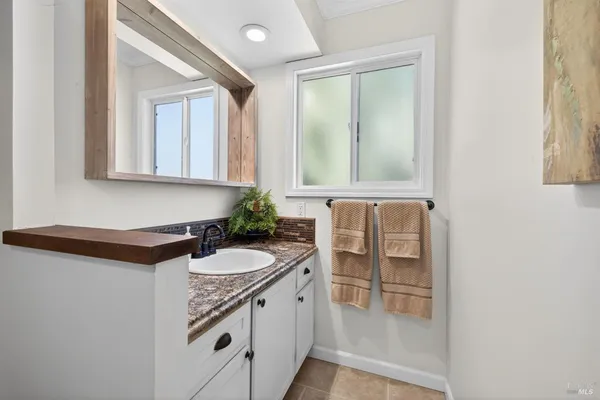 $1,995,000 | 433 San Geronimo Valley Drive, San Geronimo, CA 94963