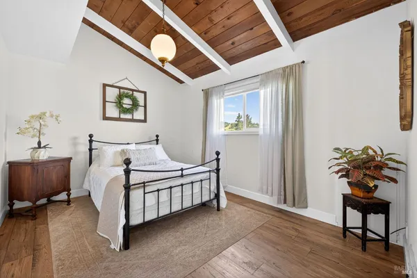 $1,995,000 | 433 San Geronimo Valley Drive, San Geronimo, CA 94963