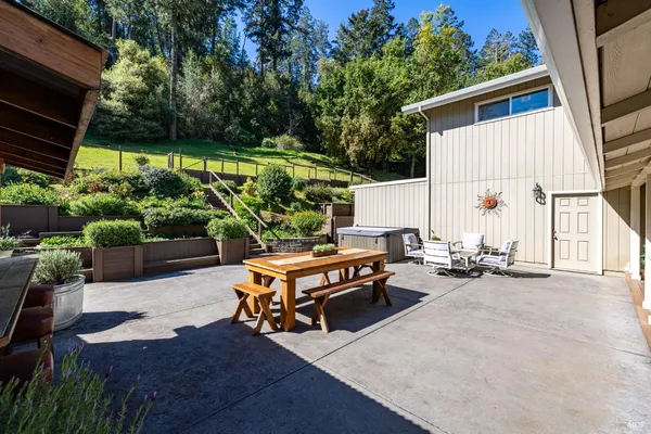 $1,995,000 | 433 San Geronimo Valley Drive, San Geronimo, CA 94963