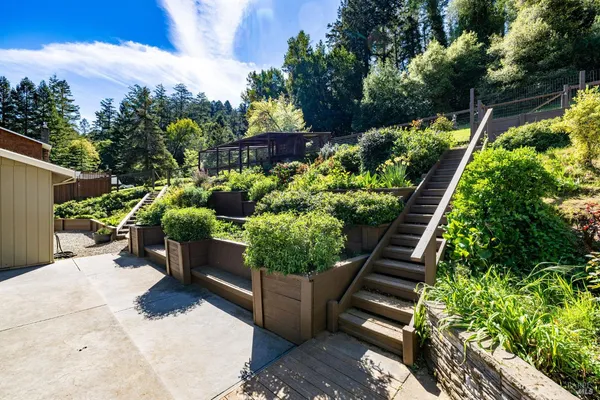 $1,995,000 | 433 San Geronimo Valley Drive, San Geronimo, CA 94963
