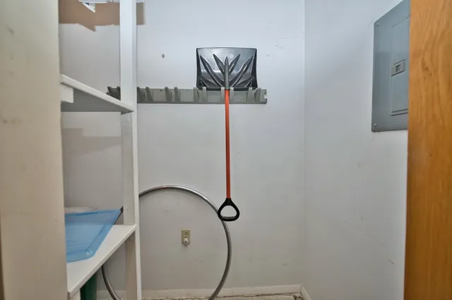 $375,000 | 493 Harvard Lane, Bartlett, IL 60103