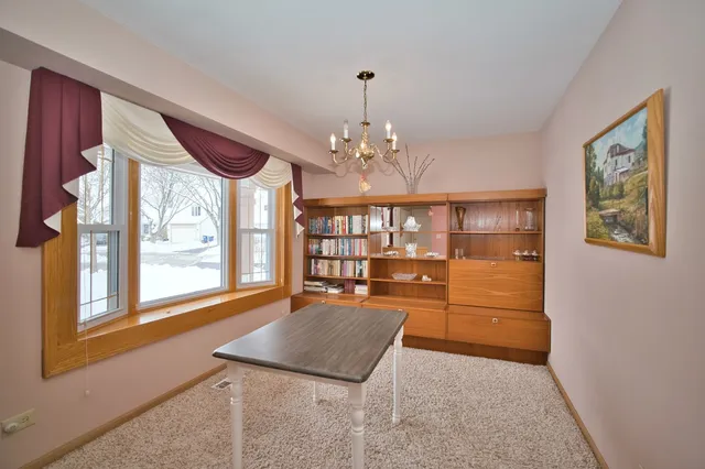 $375,000 | 493 Harvard Lane, Bartlett, IL 60103