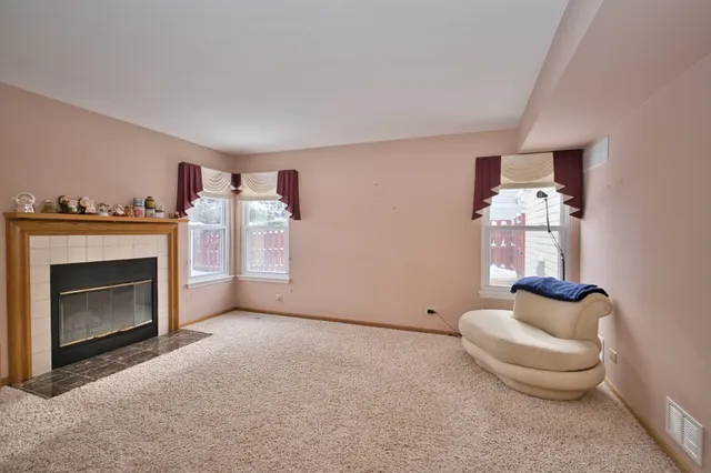 $375,000 | 493 Harvard Lane, Bartlett, IL 60103