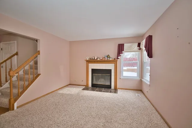 $375,000 | 493 Harvard Lane, Bartlett, IL 60103