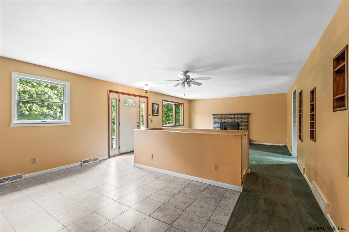 537 Hop City Road Ballston, NY 12020 - Photo 4 of 39 Photo 4